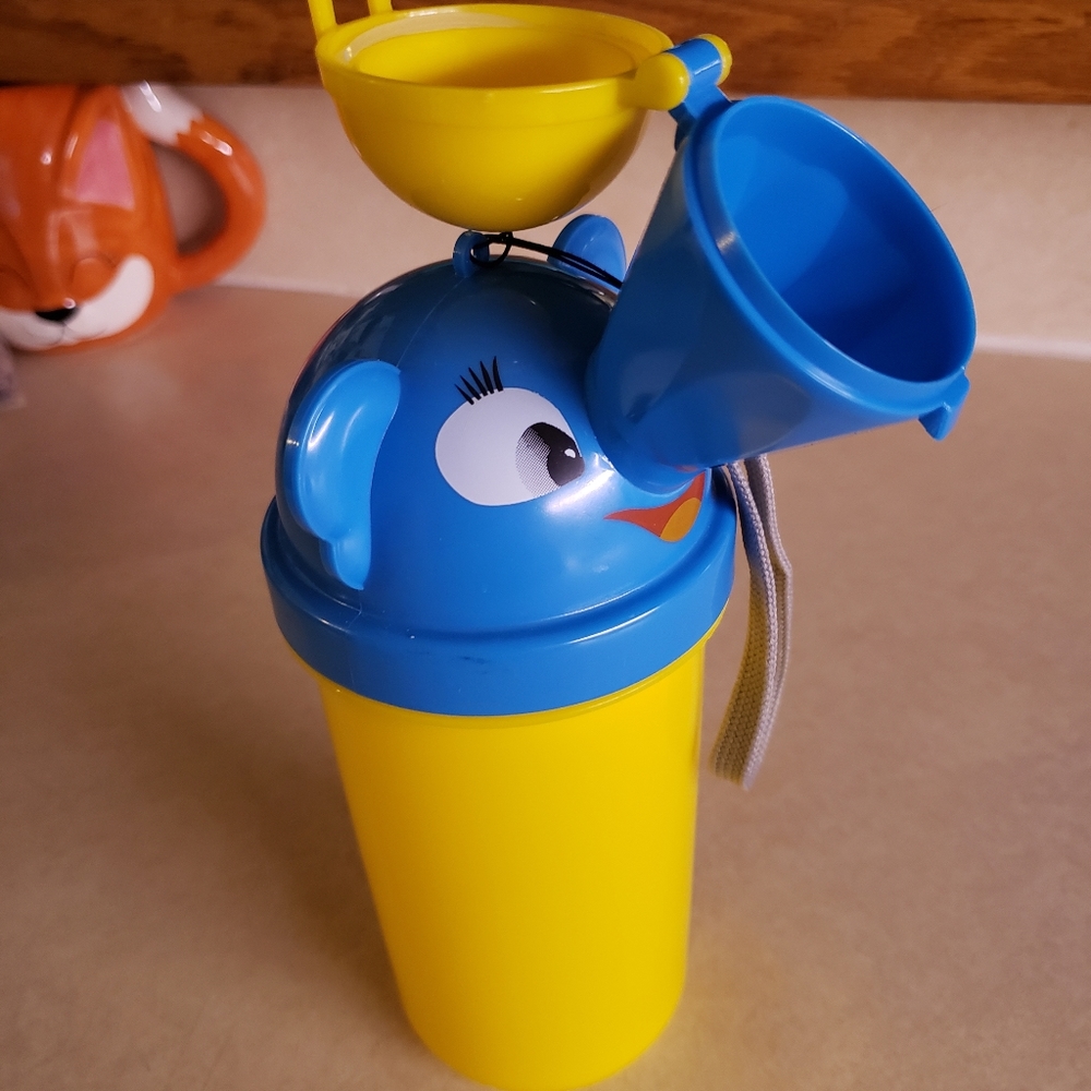 🎀Emergency Toddler Urinal🎀